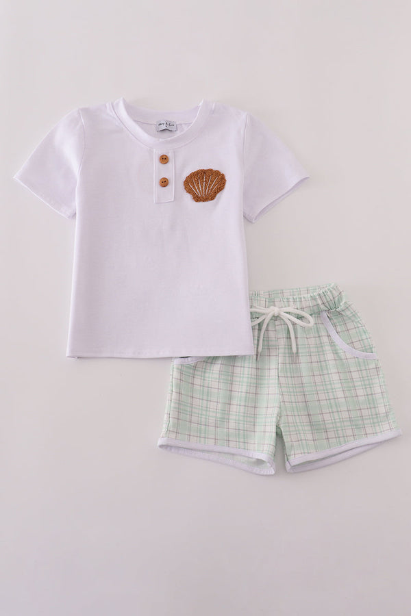 Green plaid sea shell starfish french knot shorts est
