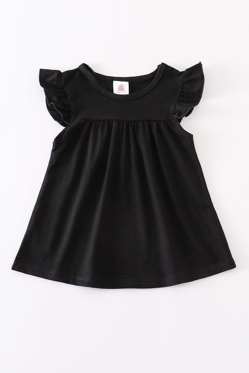 Black basic ruffle top