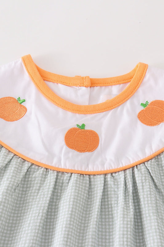 Green pumpkin embroidery girl set