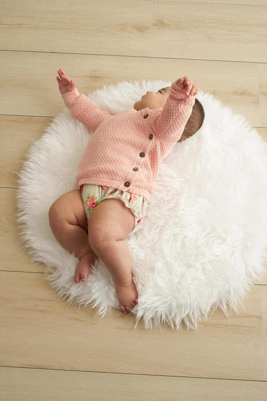 Pink buttons sweater-baby