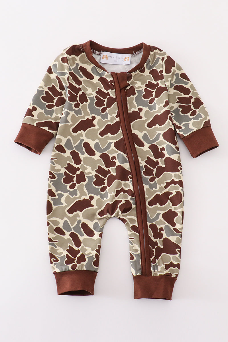 Camouflage ruffle zip boy romper