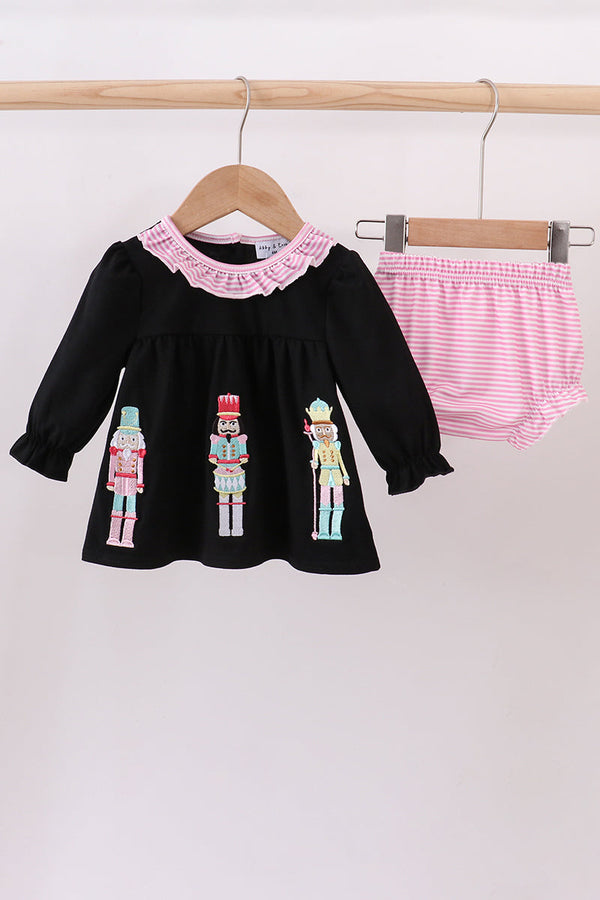 Black nutcracker embroidery bloomer set